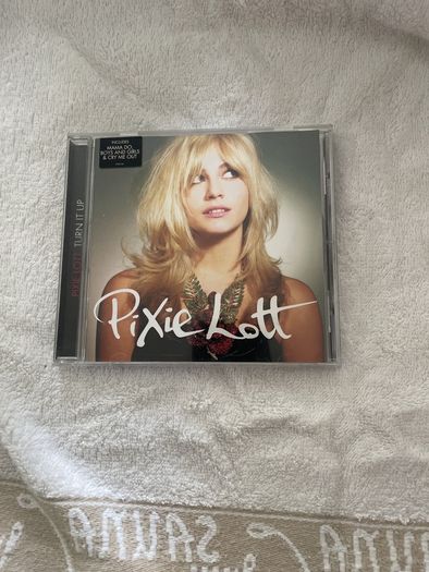 Pixie Lott turn it up cd