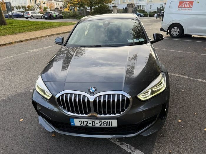 BMW 1 serie 118i luxury Trim