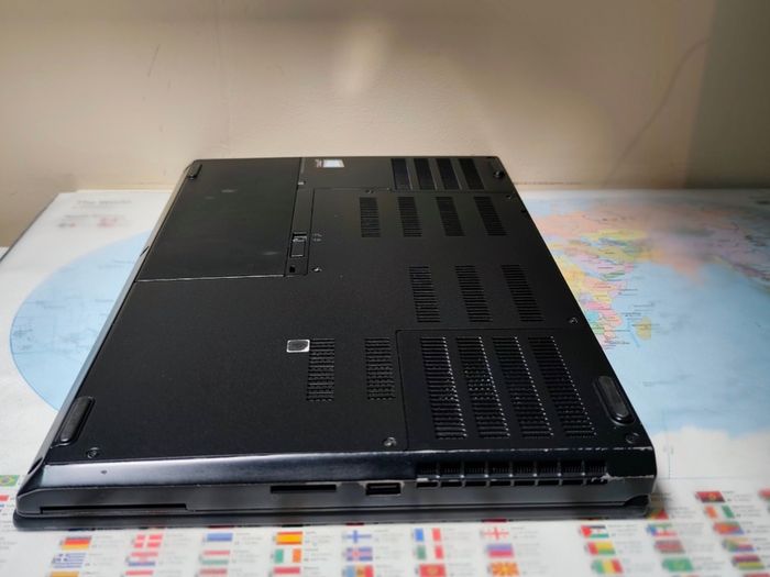 Lenovo ThinkPad P52  15.6"  Intel i7 8th Gen | 32GB RAM | 512GB SSD | Windows 11 | Office 2021 gaming laptop.