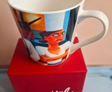 Tipperary Crystal Graham Knuttel Collection Single Mug