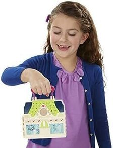 Small Carry Case Play House with Small Figures