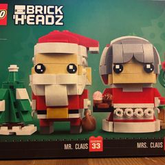 Lego Mr & Mrs Claus 40274