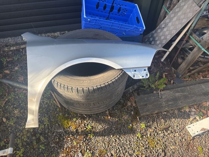 Skoda Octavia wing