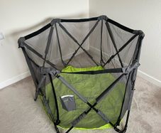 Summer Pop n Play Portable Playpen