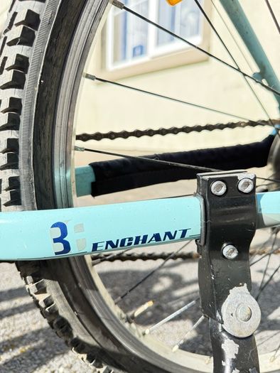 Liv Enchant 2 (by Giant) Womens Bike - Size M - Fully Serviced- 26" Wheels