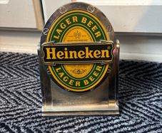 Heineken beer font