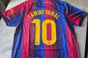 Barcelona Home jersey 26/27 Lamine Yamal #10 (Last year squad number)