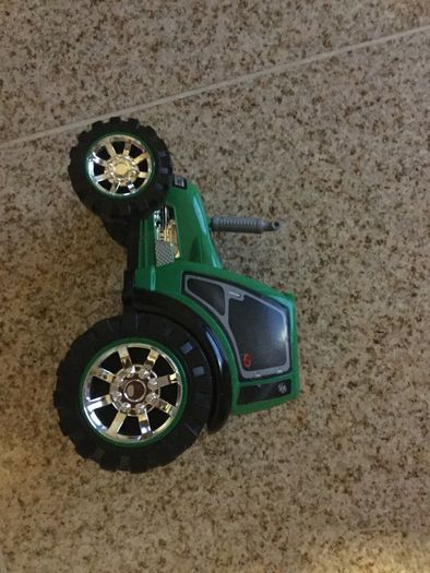 Children's toy tractor