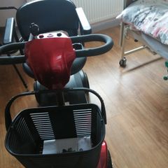 Mobility scooter