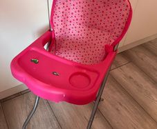 Doll feeding chair