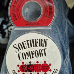Southern Comfort  Round Playing Cards very rare good condition unopened Whisky Advertising  BLACK AND WHITE SCOTCH WHISKEY Vintage old collectors ashtray new condition  bar pub memorabilia man shed home garden great present  colectebels porcelain Whiskey