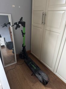 electric scooter