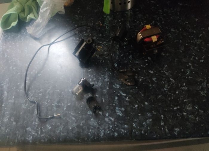 Singer 416 Sewing Machine Motor and Light Bulb housing with all working cable connections