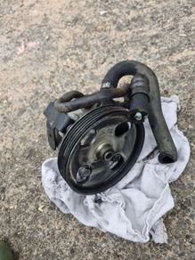 Peugeot Partner Expert / Citroen berlingo dispatch Power Steering Pump