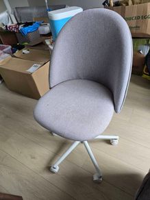 desk chair