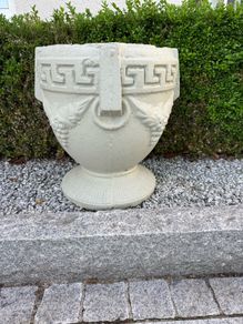 garden pots