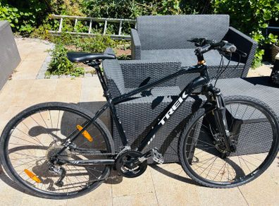 Mens Trek bike