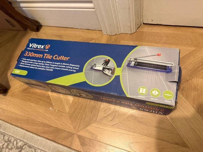 tile  cutter used a few times