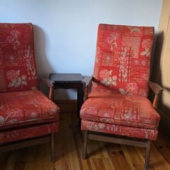 Armchairs and a Side Table. Must go ASAP