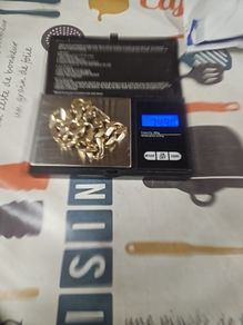gold braclet