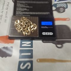 gold braclet