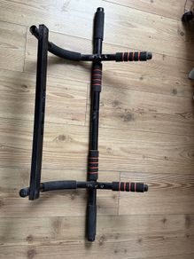 Pull Up Bar