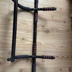 Pull Up Bar