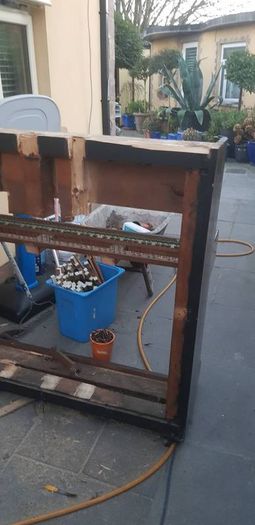 Electric piano Bar