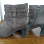 Clarks Leather Ankle Boots - Size 6 Image 5