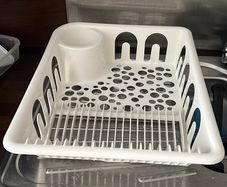 White Plastic Dish Drainer Drying Rack