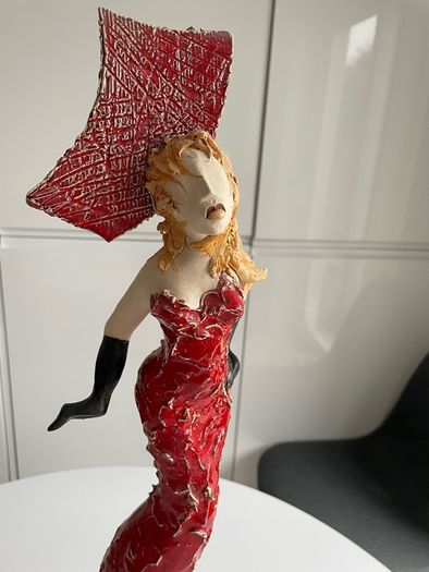 Ayelet Lalor Vintage Red Diva