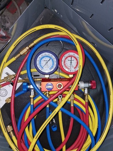 Snap On 134a Air Conditiong Manifold Gauge