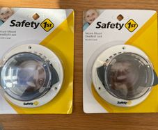 2 x Safety 1st Front Door child locks