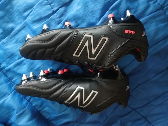 442 V2 Pro SG football boots size 8.5 EU 42 1/2