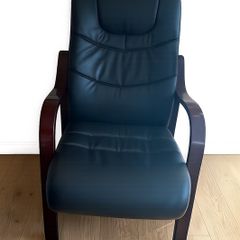 Black leather Arm chair