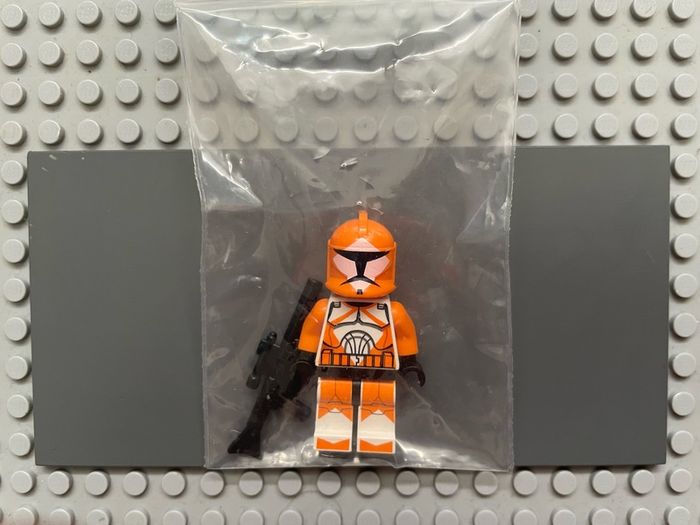 lego Star Wars sw0299 Clone Bomb Squad Trooper (Phase 1) minifigure- Large Eyes