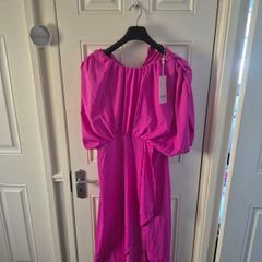 womans dress