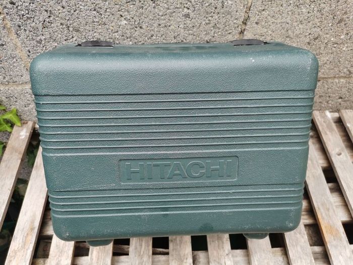Hitachi circular saw like new