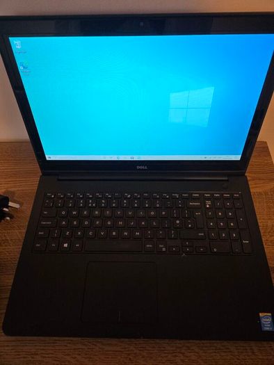 15" Dell Inspiron Laptop.  Intel Core i7, 3.1GHz, 8GB RAM, 1TB Hard Drive.  Touchscreen.