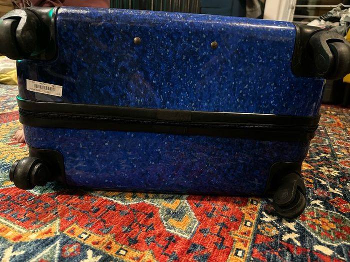 Luggage suitcase large