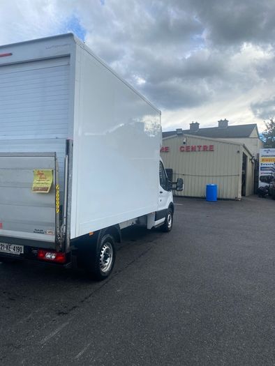 luton Transit Van