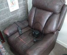 Electric Leather Lazy Boy Recliner