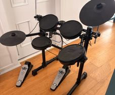 Millenium HD-120 Electric Drum Set