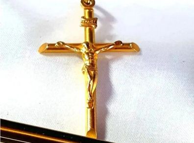 Vintage Hallmarked 9ct Gold Crucifix