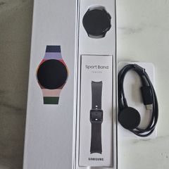 Samsung Galaxy Watch6 open