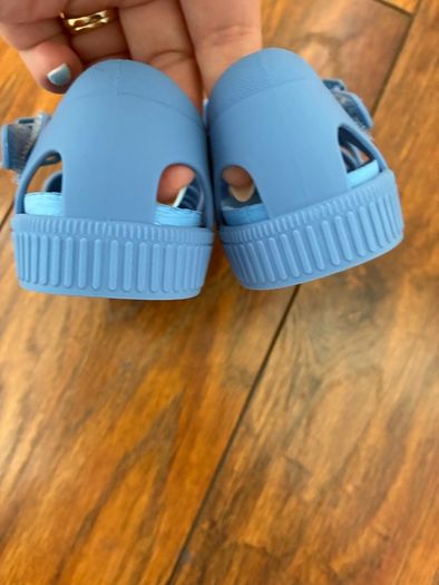 UK 11 Kidly jelly sandals