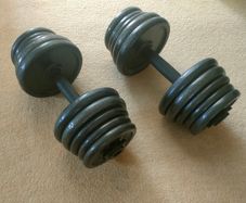 18Kg x 2 Dumbells