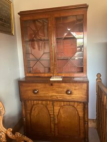 Sectorial bookcase