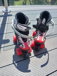 kids rollerskates