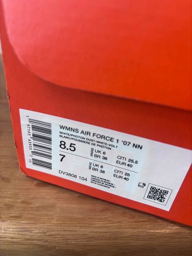 Nike Airforce 1 - Brand New!